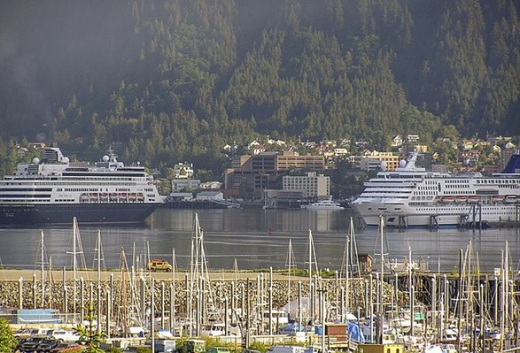 Alaska Port Of Juneau Agree On Cruise Ship Limits