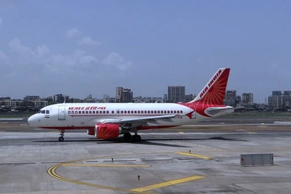 Air India Unveils New Uniform Designs 