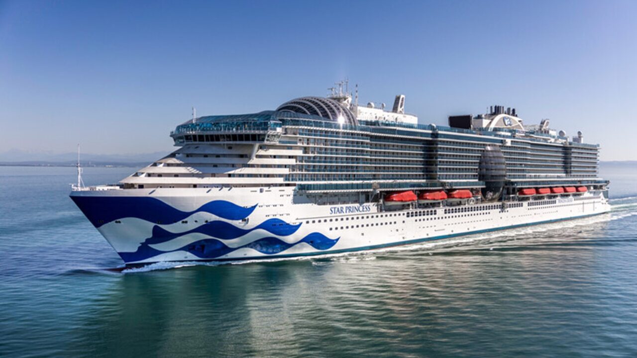 Princess Cruises Orders 3 New LNG-Powered Voyager Class Ships