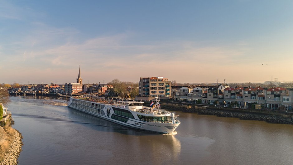 Riviera Travel Charts New Waters with the First Solo-Only River Ship
