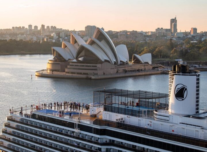 Holland America Line 2027-2028 Cruises: Deep Exploration from Great Barrier Reef to Fiji with New Overnight Stays