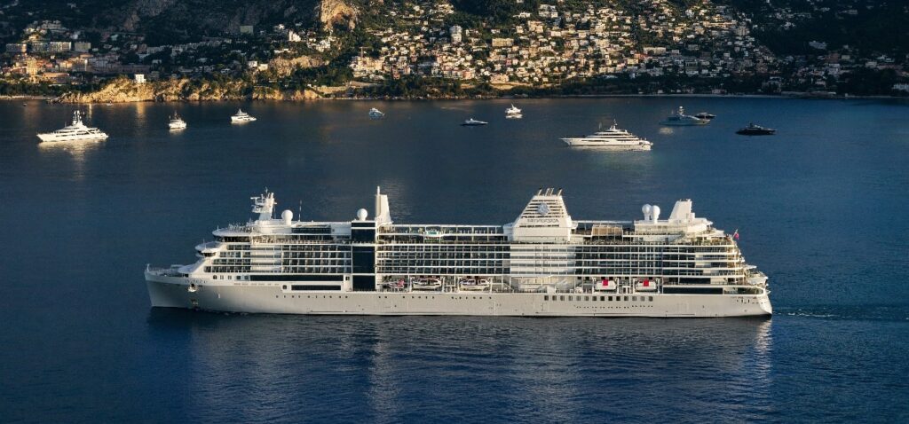 Silversea Wave Season 2026: Save Up to 40% on Luxury Cruises to All Seven Continents