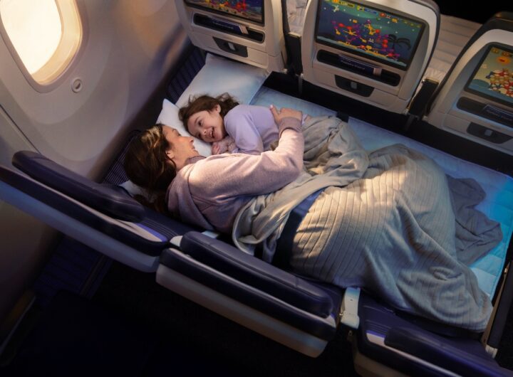 United Airlines Launches Relax Row — Economy Seats Redefined for Comfort