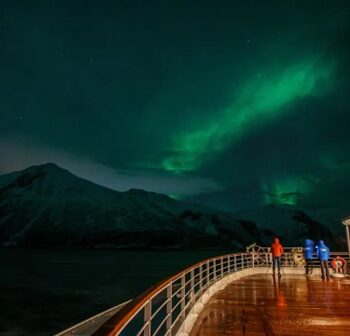 Northern Lights SILVER Fares on HANSEATIC nature