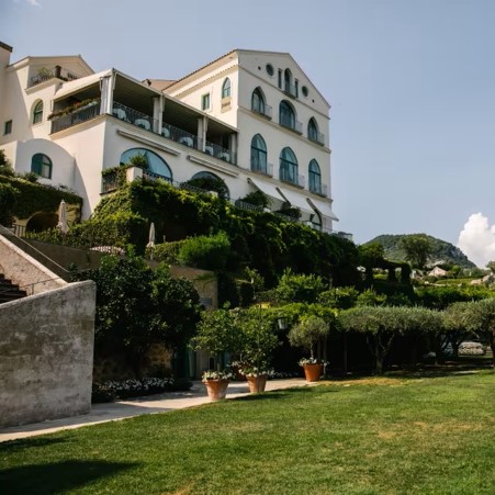 Caruso Amalfi Coast Unveils Slow Luxury Dining and Mixology