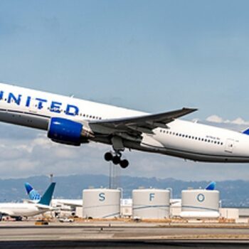 United Fast-Tracks Starlink Wi-Fi on Transatlantic Flights
