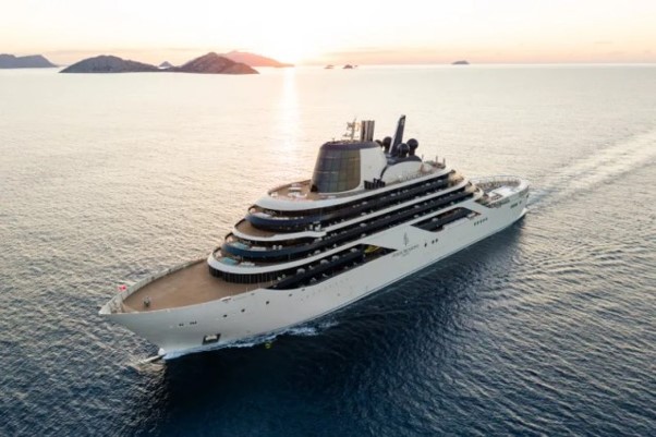 Four Seasons Yachts Adds Private Islands to Caribbean Debut