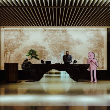 Janu Tokyo Hosts Jean Jullien’s Playful Paper People